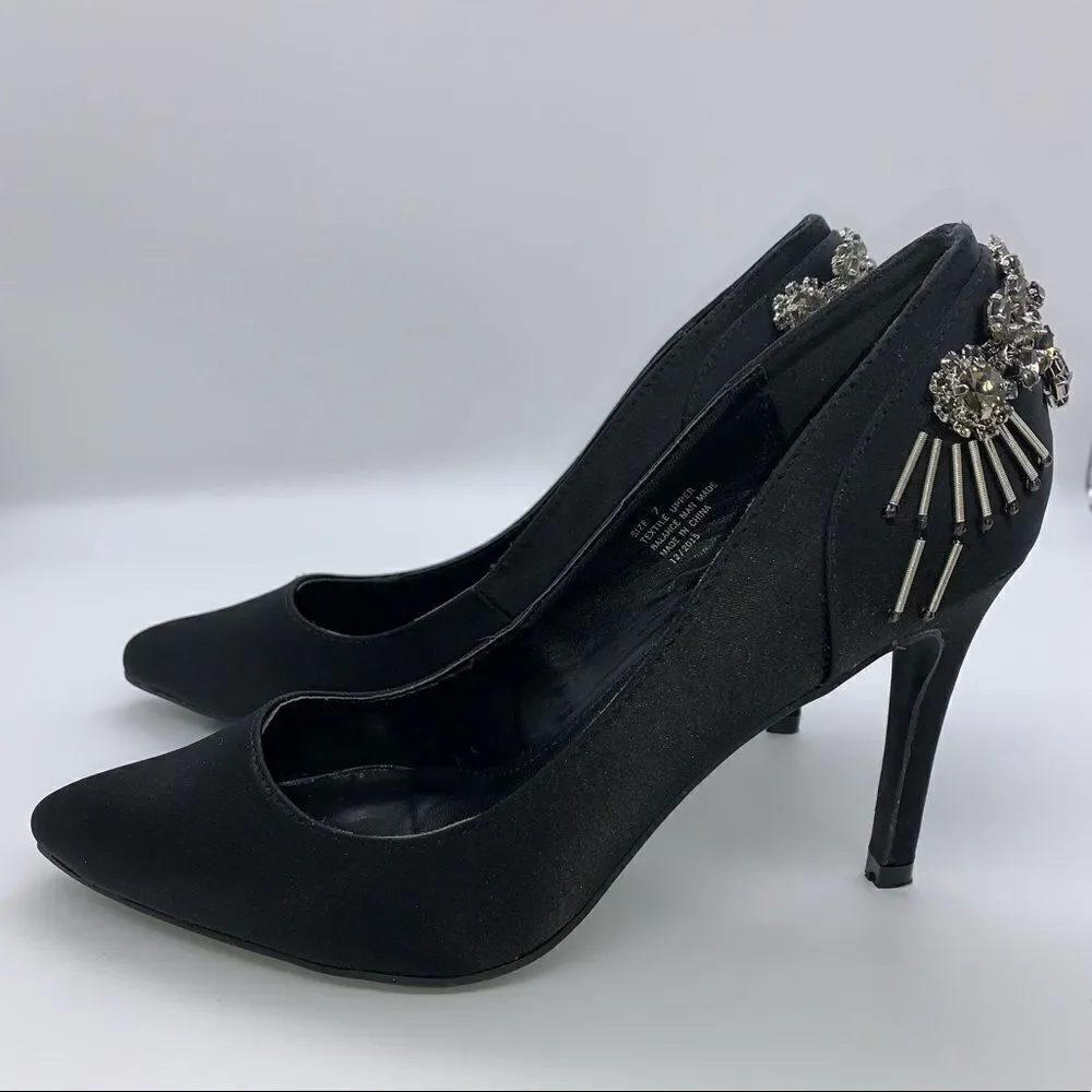 ✨HOST PICK🍸✨NEW ✨ Diamond By Farylrobin Sheila Jeweled Back Heels✨🏷✨ - Picture 6 of 10